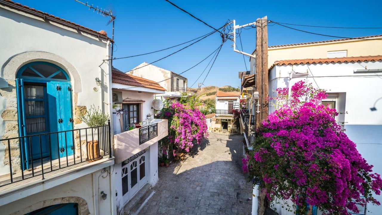 Veranda Panormo Panormos  Luaran gambar