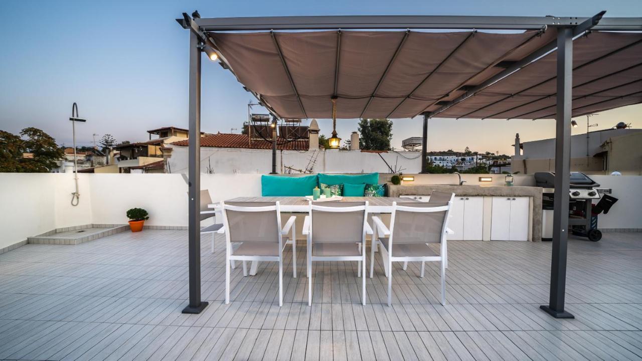 Veranda Panormo Panormos  Luaran gambar