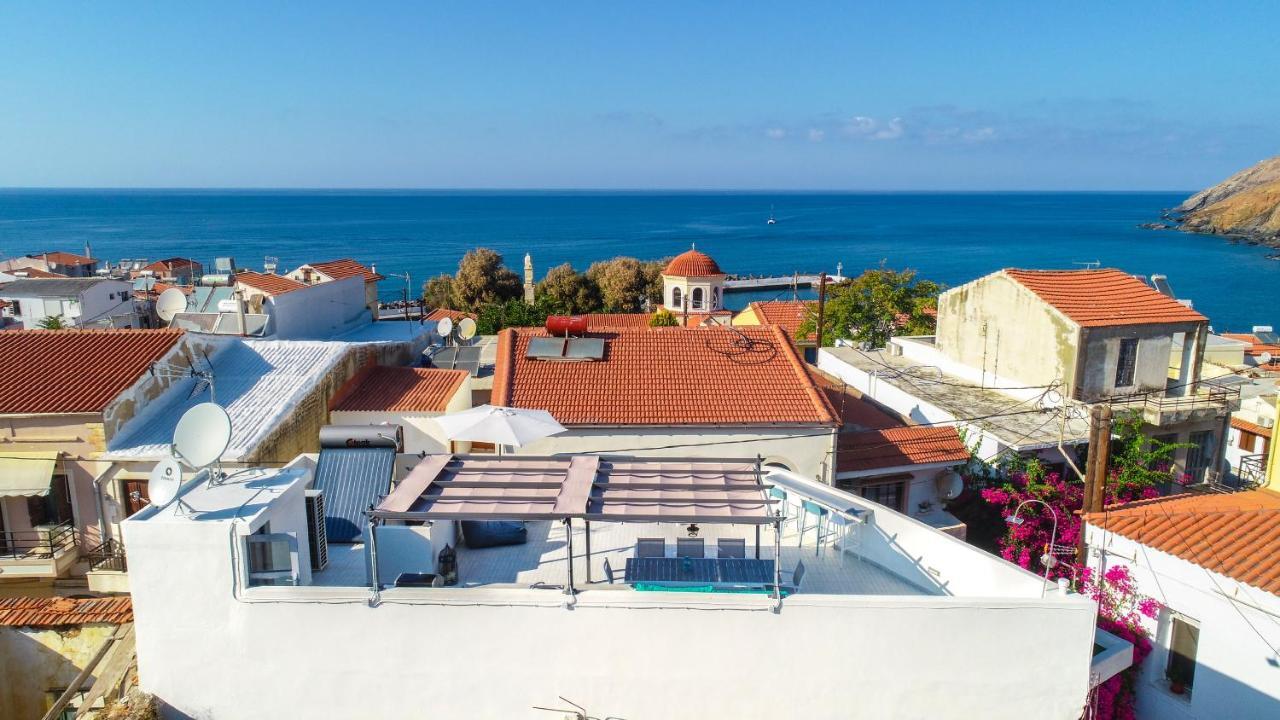 Veranda Panormo Panormos  Luaran gambar